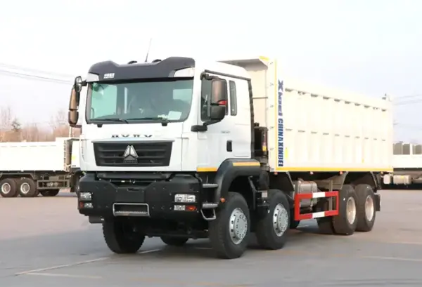 Sinotruk howo 8x4 dump truck