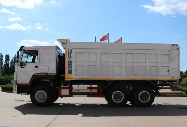 Sinotruk howo 371 dump truck