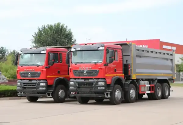 Sinotruk howo 8x4 tipper truck